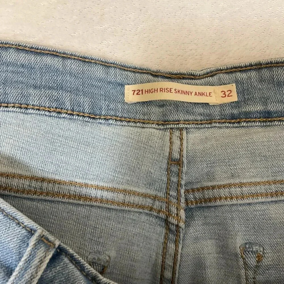 Levi's 721 High Rise Skinny Jeans Size 32 Distressed Light Wash Levis Ankle - Picture 7 of 11